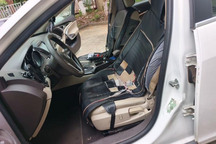 Used Buick Regal 2015 2.0L Leading Fashion Edition Left Front Seat