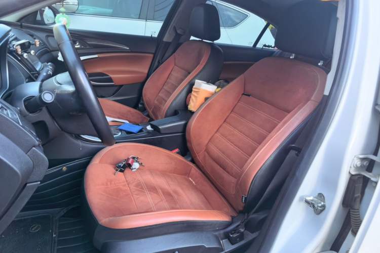 Used Buick Regal 2015 1.6T Elite Tech Model Left Front Seat