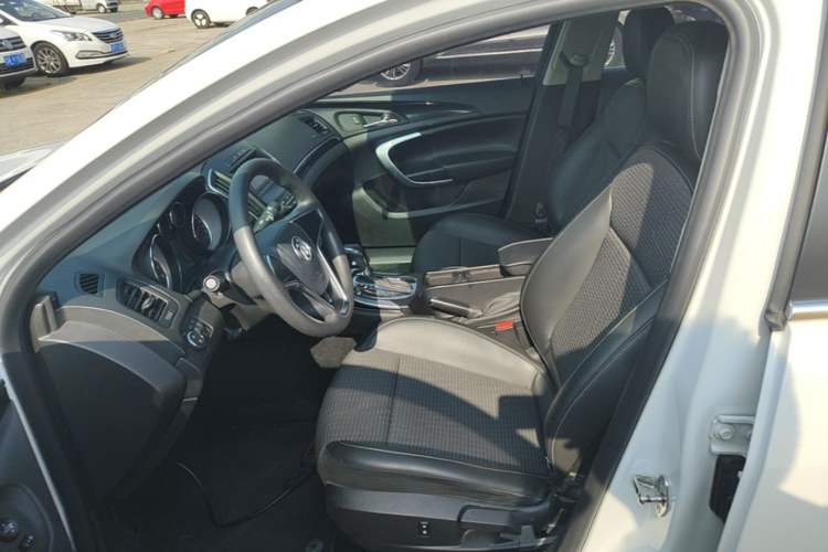 Used Buick Regal 2015 1.6T Leading Technology Model Left Front Seat