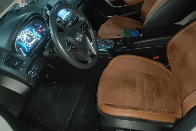 Used Buick Regal 2015 1.6T Elite Tech Model Left Front Seat