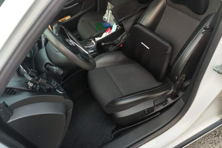 Used Buick Regal 2015 1.6T Leading Technology Model Left Front Seat