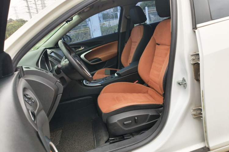 Used Buick Regal 2015 1.6T Elite Tech Model Left Front Seat
