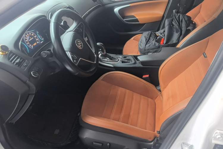 Used Buick Regal 2015 1.6T Elite Tech Model Left Front Seat