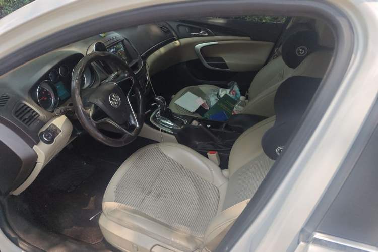 Used Buick Regal 2015 2.0L Leading Fashion Edition Left Front Seat