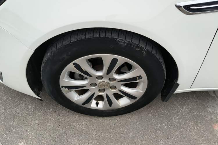 Used Buick Regal 2015 2.0L Elite Fashion Edition Left Front Wheel Hub