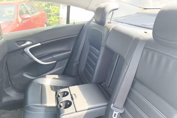 Used Buick Regal 2015 1.6T Leading Technology Model Left Rear Seat