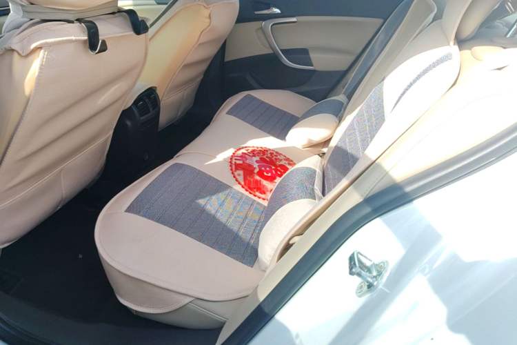 Used Buick Regal 2015 2.0L Elite Fashion Edition Left Rear Seat