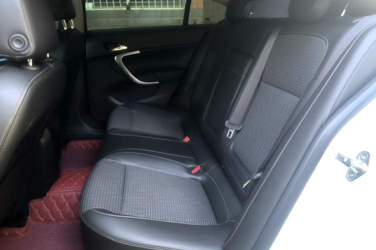 Used Buick Regal 2015 1.6T Leading Technology Model Left Rear Seat