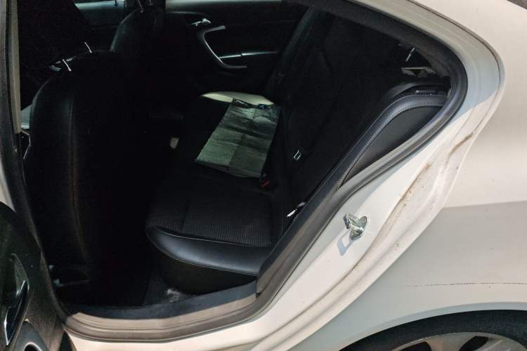 Used Buick Regal 2015 1.6T Leading Technology Model Left Rear Seat