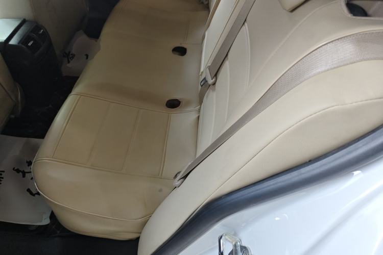 Used Buick Regal 2015 2.0L Leading Fashion Edition Left Rear Seat