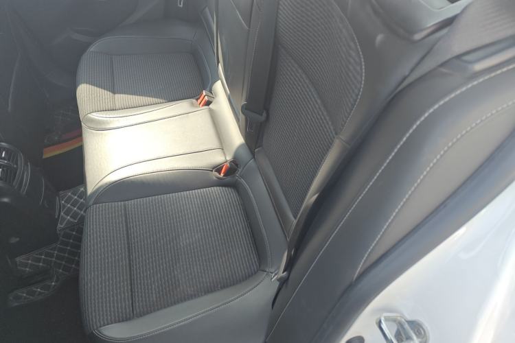 Used Buick Regal 2015 1.6T Leading Technology Model Left Rear Seat