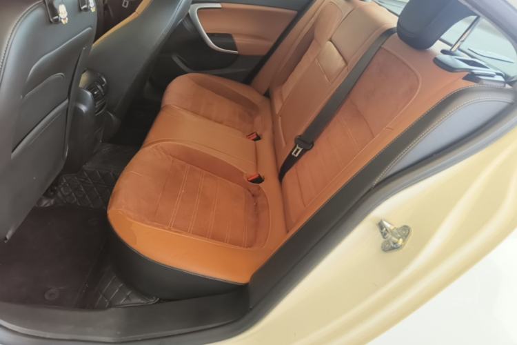 Used Buick Regal 2015 1.6T Elite Tech Model Left Rear Seat