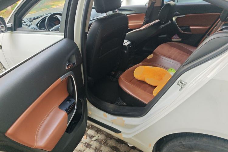 Used Buick Regal 2015 1.6T Elite Tech Model Left Rear Seat