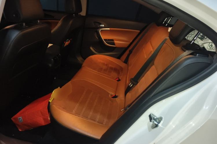 Used Buick Regal 2015 1.6T Elite Tech Model Left Rear Seat