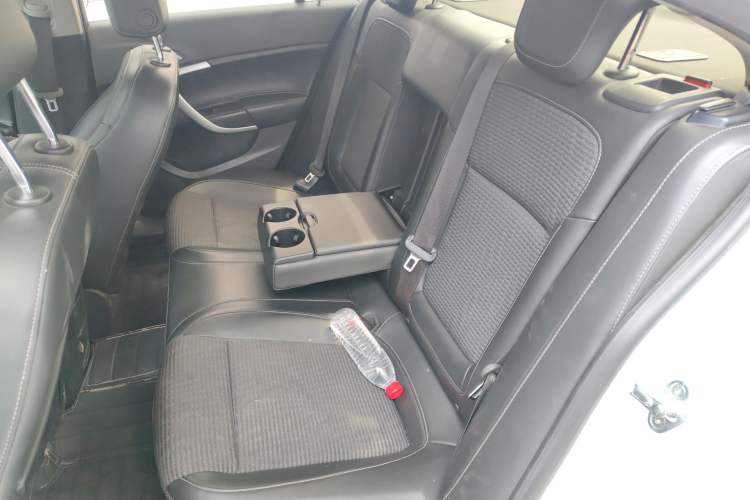 Used Buick Regal 2015 1.6T Leading Technology Model Left Rear Seat