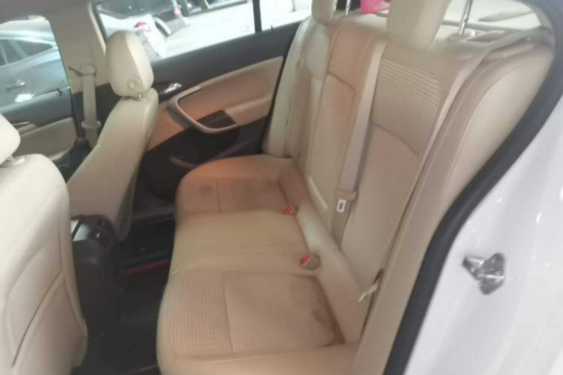 Used Buick Regal 2015 2.0L Leading Fashion Edition Left Rear Seat