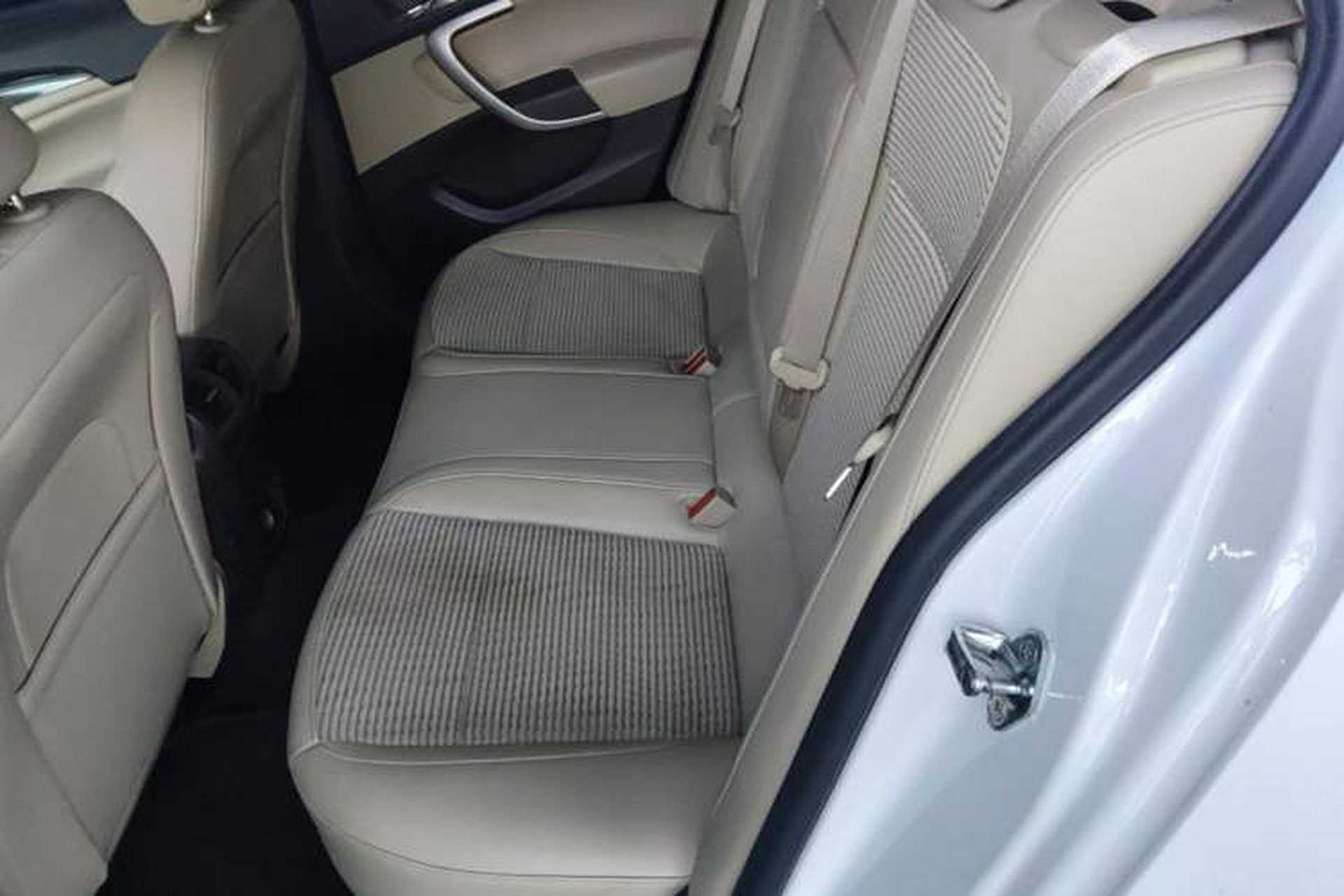 Used Buick Regal 2015 2.0L Leading Fashion Edition Left Rear Seat