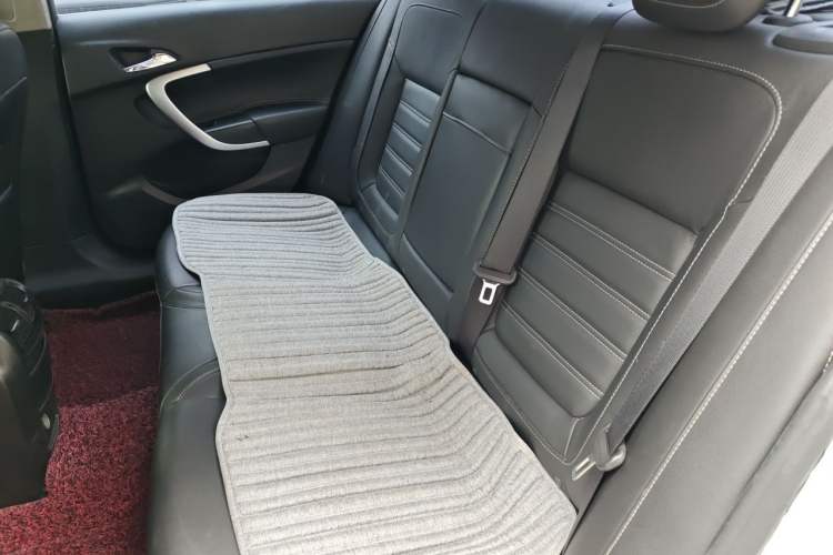 Used Buick Regal 2015 1.6T Elite Tech Model Left Rear Seat