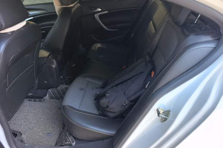 Used Buick Regal 2015 1.6T Leading Technology Model Left Rear Seat