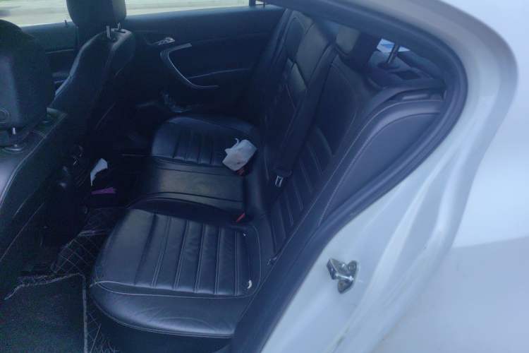 Used Buick Regal 2015 1.6T Elite Tech Model Left Rear Seat