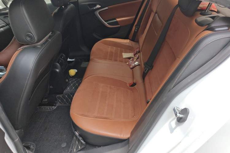 Used Buick Regal 2015 1.6T Elite Tech Model Left Rear Seat