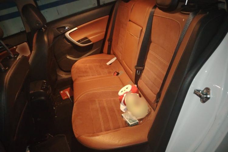 Used Buick Regal 2015 1.6T Elite Tech Model Left Rear Seat