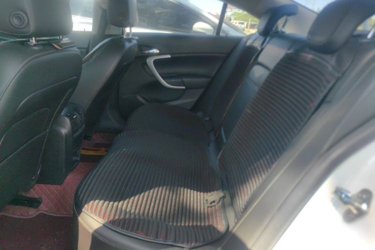 Used Buick Regal 2015 1.6T Leading Technology Model Left Rear Seat