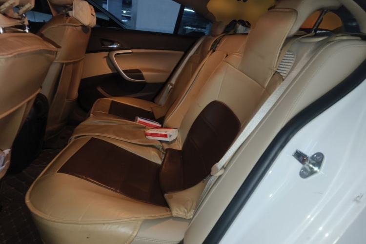 Used Buick Regal 2015 2.0L Leading Fashion Edition Left Rear Seat