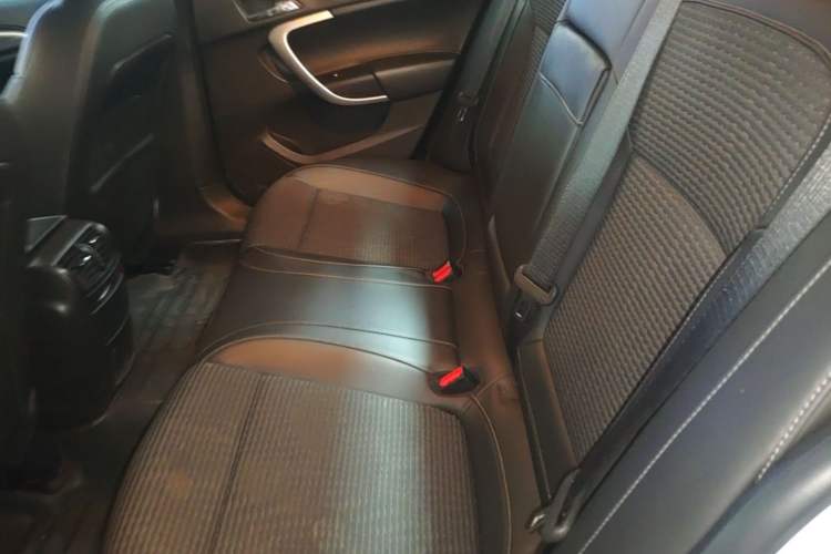 Used Buick Regal 2015 1.6T Leading Technology Model Left Rear Seat