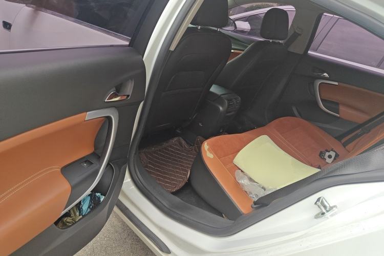 Used Buick Regal 2015 1.6T Elite Tech Model Left Rear Seat