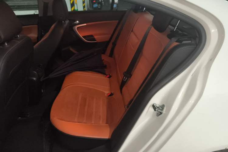 Used Buick Regal 2015 1.6T Elite Tech Model Left Rear Seat