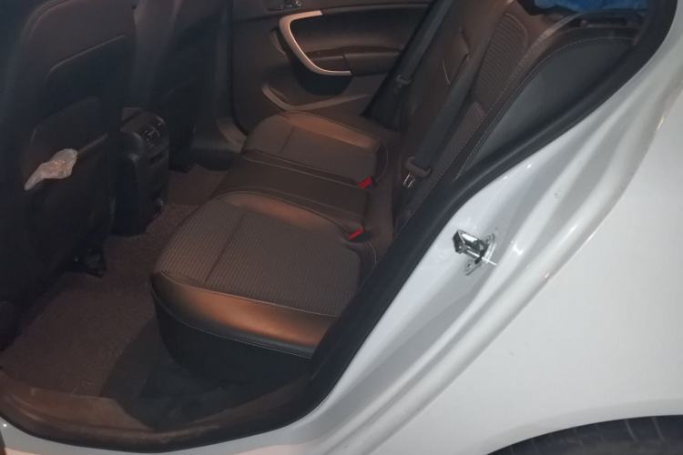 Used Buick Regal 2015 1.6T Leading Technology Model Left Rear Seat
