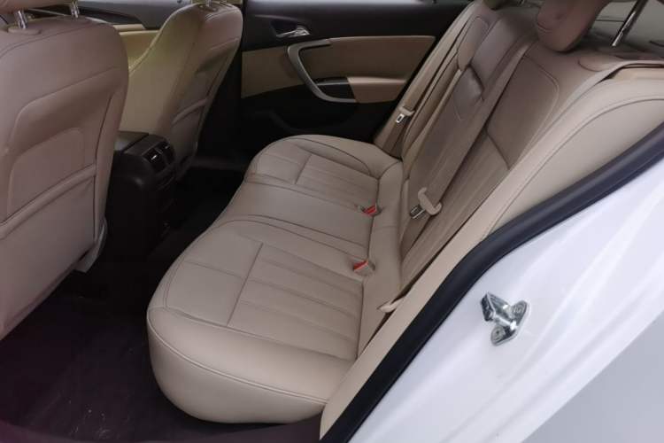 Used Buick Regal 2015 2.0L Elite Fashion Edition Left Rear Seat