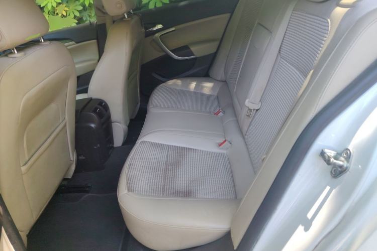 Used Buick Regal 2015 2.0L Leading Fashion Edition Left Rear Seat