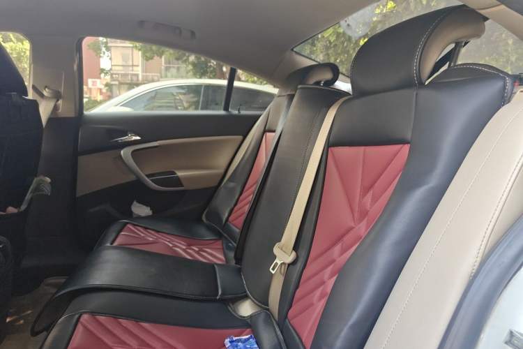 Used Buick Regal 2015 2.0L Leading Fashion Edition Left Rear Seat