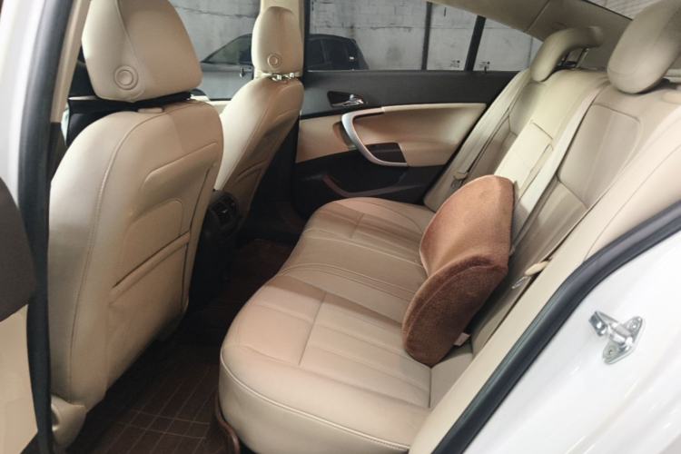 Used Buick Regal 2015 2.0L Elite Fashion Edition Left Rear Seat