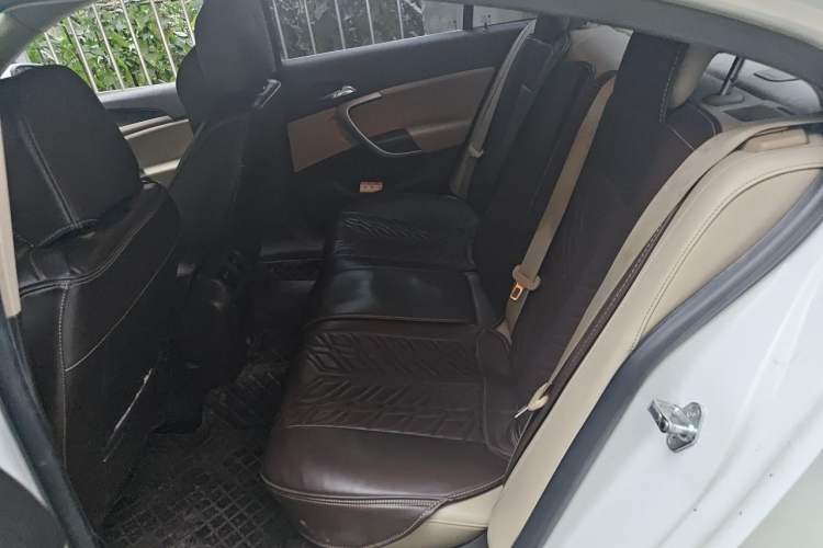 Used Buick Regal 2015 2.0L Leading Fashion Edition Left Rear Seat