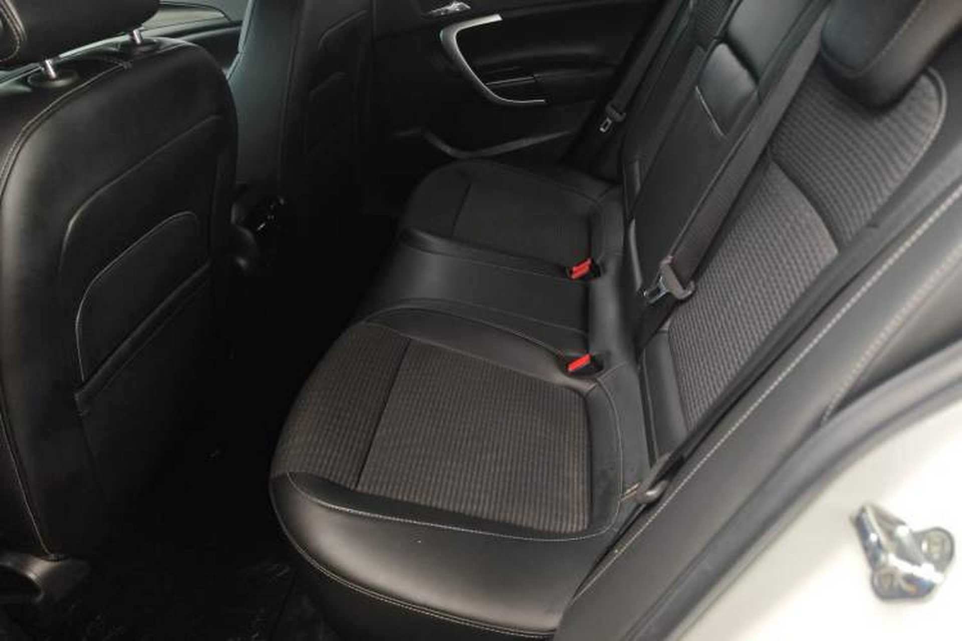 Used Buick Regal 2015 1.6T Leading Technology Model Left Rear Seat