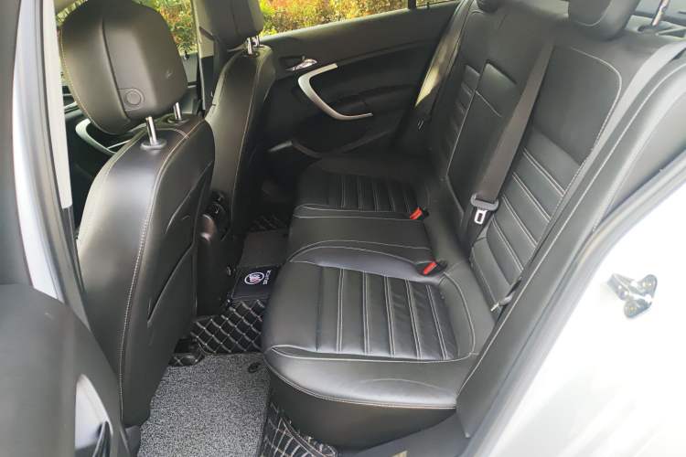 Used Buick Regal 2015 1.6T Elite Tech Model Left Rear Seat