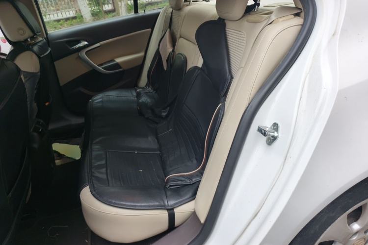 Used Buick Regal 2015 2.0L Leading Fashion Edition Left Rear Seat