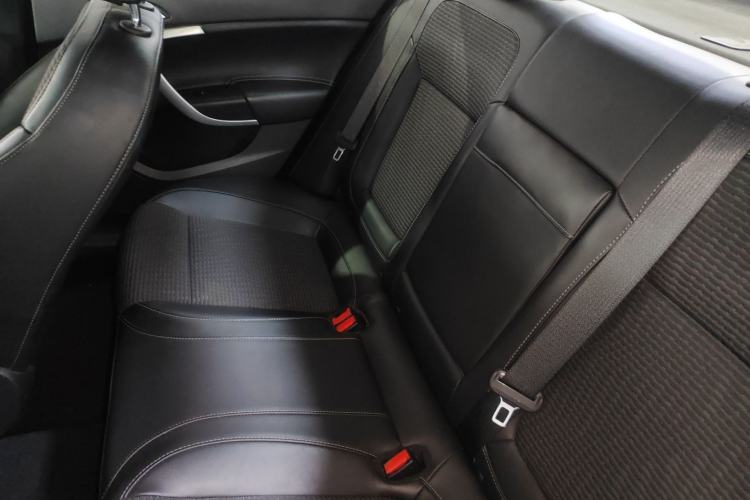 Used Buick Regal 2015 1.6T Leading Technology Model Left Rear Seat