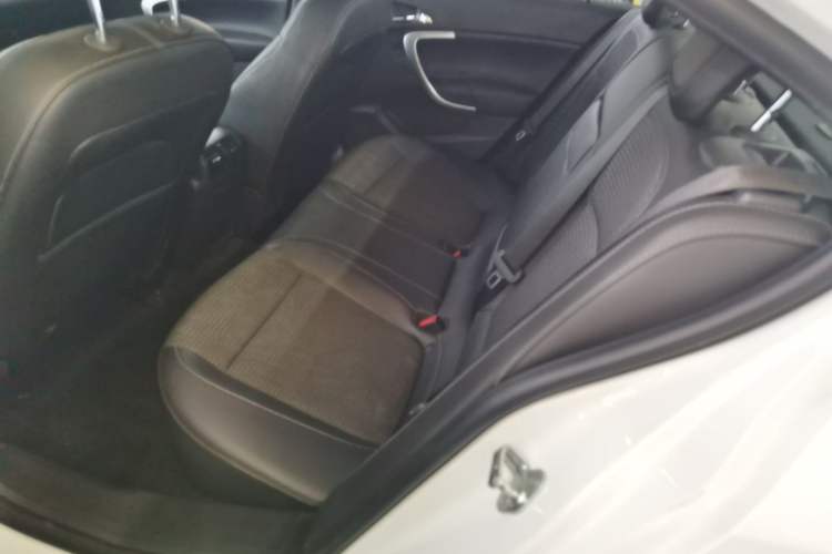 Used Buick Regal 2015 1.6T Leading Technology Model Left Rear Seat