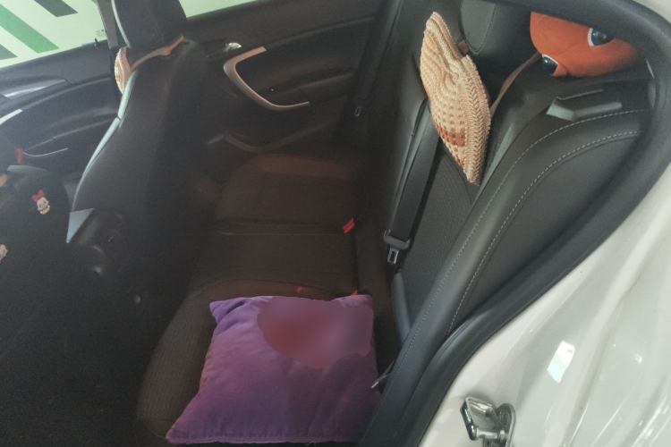 Used Buick Regal 2015 1.6T Leading Technology Model Left Rear Seat