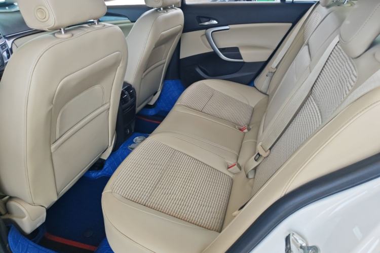 Used Buick Regal 2015 2.0L Leading Fashion Edition Left Rear Seat