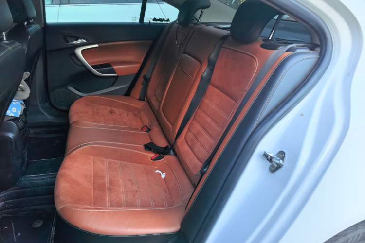 Used Buick Regal 2015 1.6T Elite Tech Model Left Rear Seat