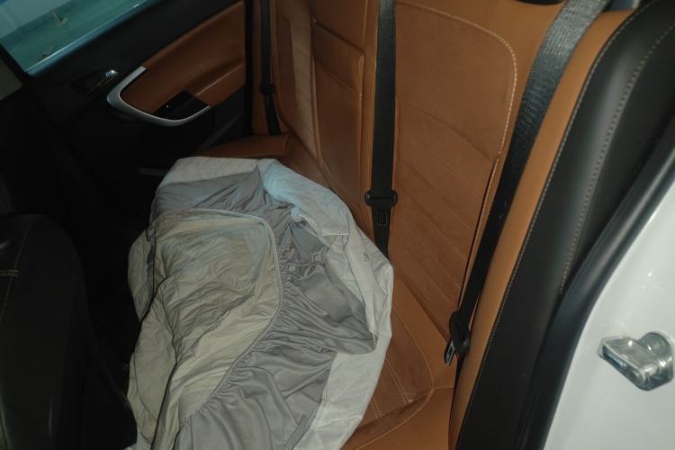 Used Buick Regal 2015 1.6T Elite Tech Model Left Rear Seat