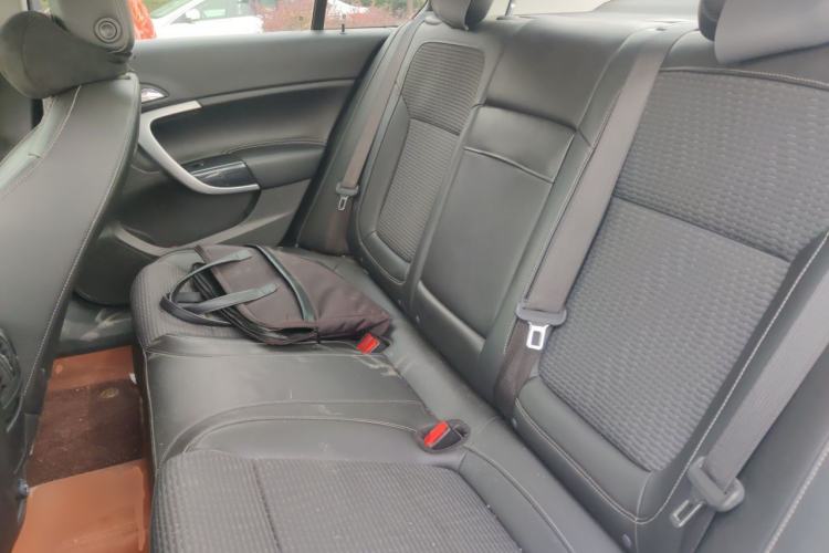 Used Buick Regal 2015 1.6T Leading Technology Model Left Rear Seat