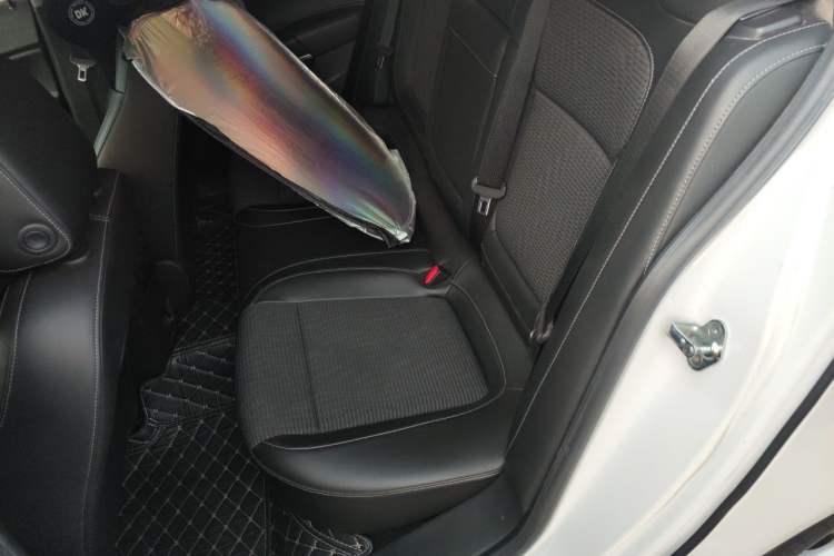 Used Buick Regal 2015 1.6T Leading Technology Model Left Rear Seat