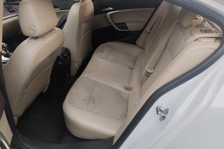 Used Buick Regal 2015 2.0L Leading Fashion Edition Left Rear Seat
