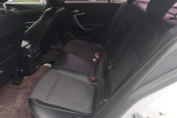 Used Buick Regal 2015 1.6T Leading Technology Model Left Rear Seat